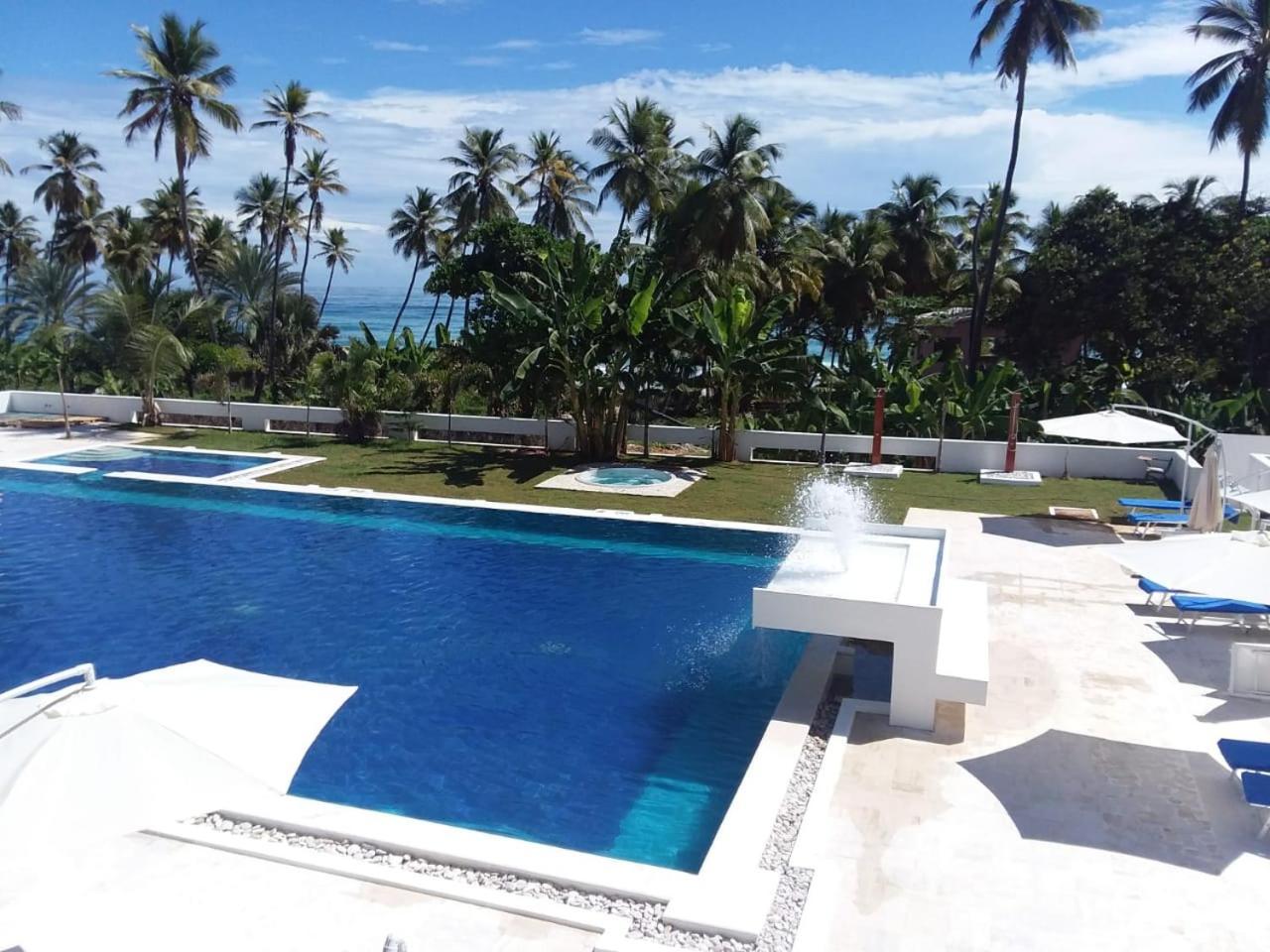 Oasi Encantada - Beach Resort Barahona Luaran gambar