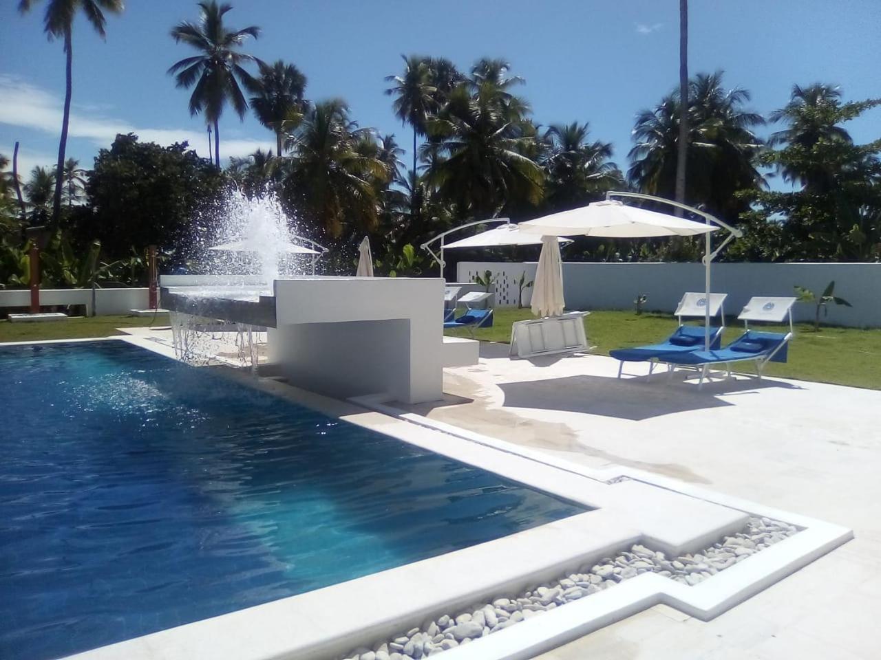 Oasi Encantada - Beach Resort Barahona Luaran gambar