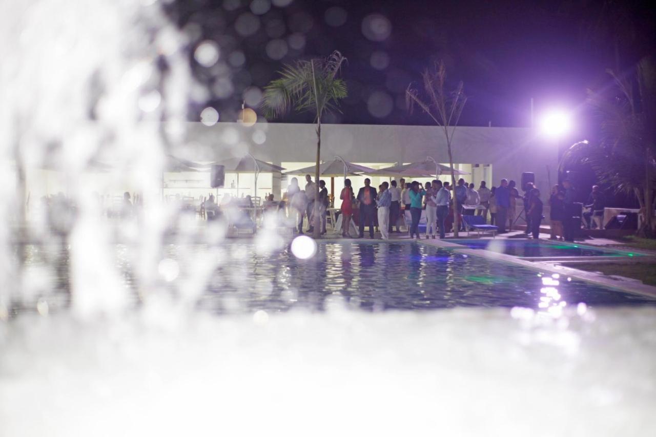 Oasi Encantada - Beach Resort Barahona Luaran gambar