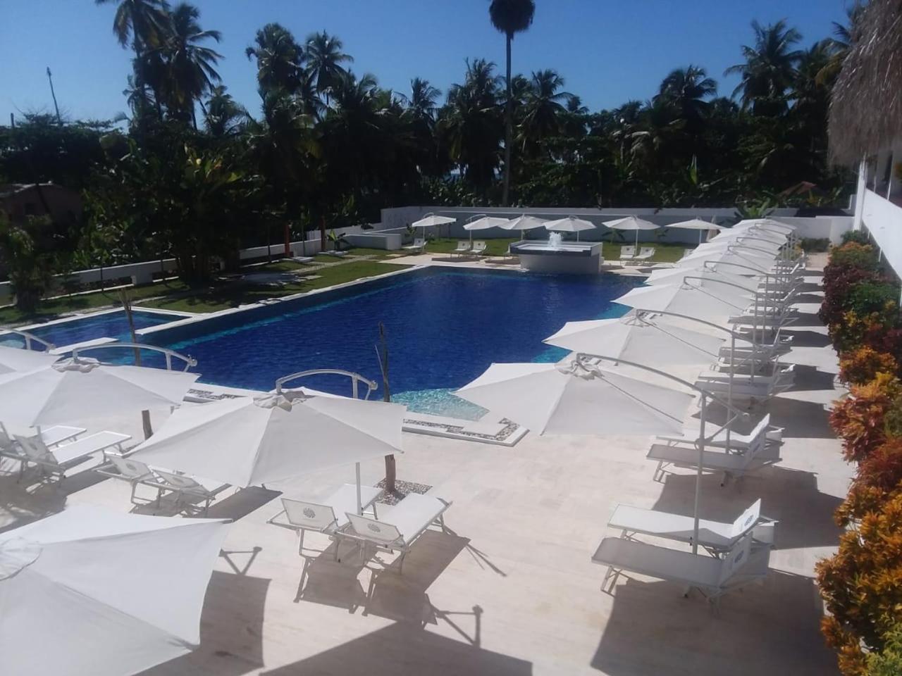 Oasi Encantada - Beach Resort Barahona Luaran gambar