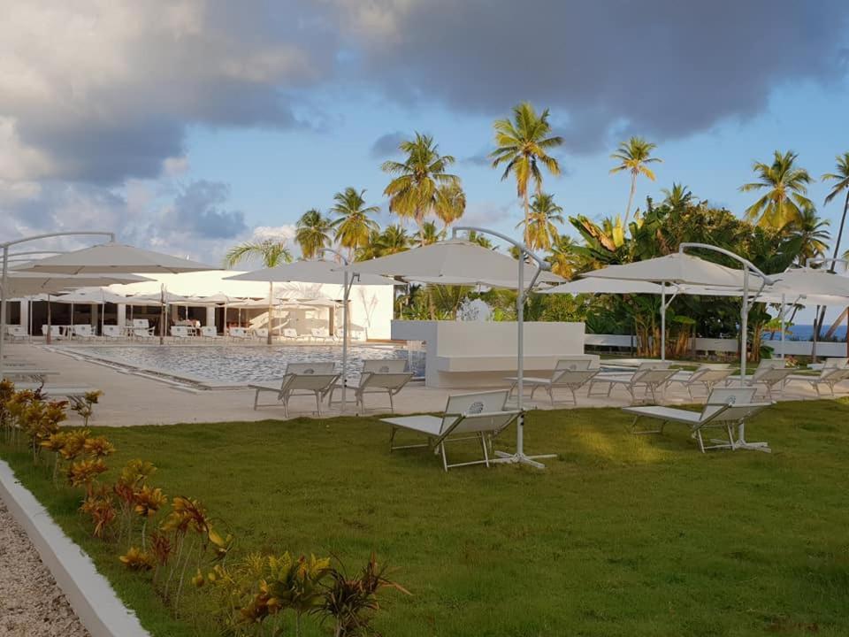 Oasi Encantada - Beach Resort Barahona Luaran gambar