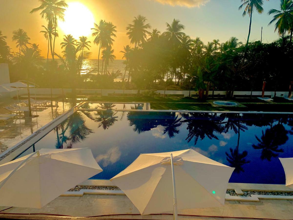 Oasi Encantada - Beach Resort Barahona Luaran gambar
